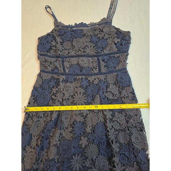 Elie Tahari Navy Blue Lace Floral Sleeveless Dress With Zipper Back US size 8 - Picture 10 of 13